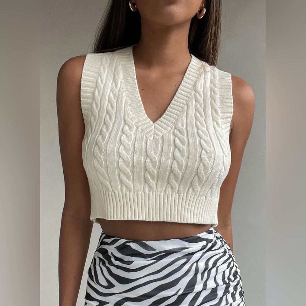 SYDNEY CROPPED SWEATER VEST CREAM - M/L